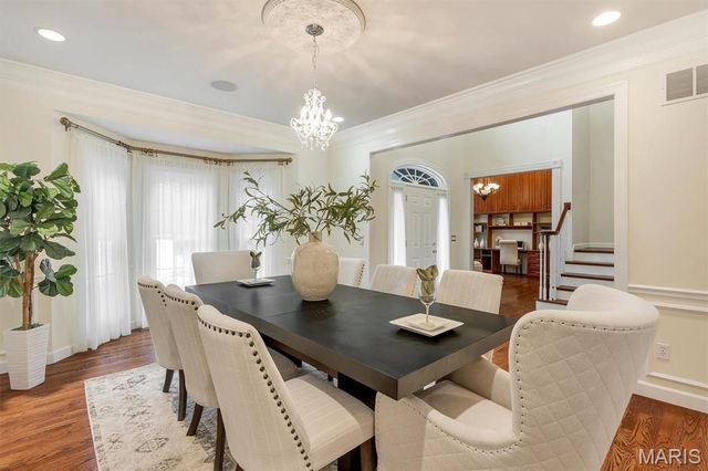 17 West Drive, Chesterfield, MO 63017