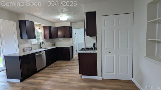 12922 E 13 Mile Road, Warren, MI 48088