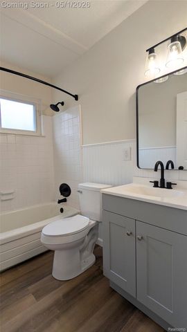 12922 E 13 Mile Road, Warren, MI 48088