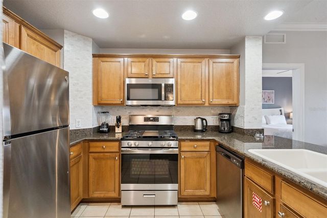 7655 HERITAGE CROSSING WAY 201, Reunion, FL 34747