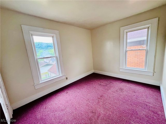 406 Grant Street, Newell, WV 26050