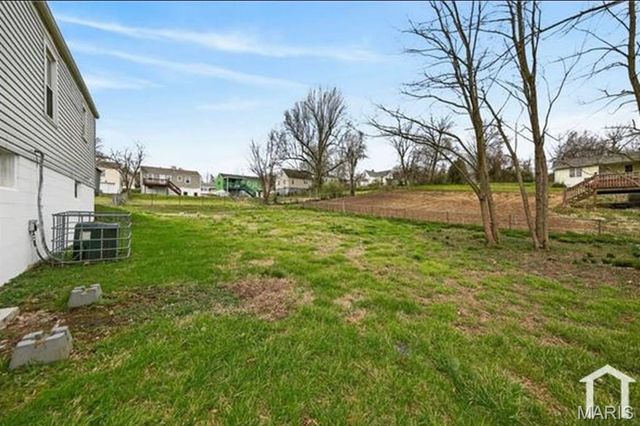 605 Abston Avenue, St Louis, MO 63135