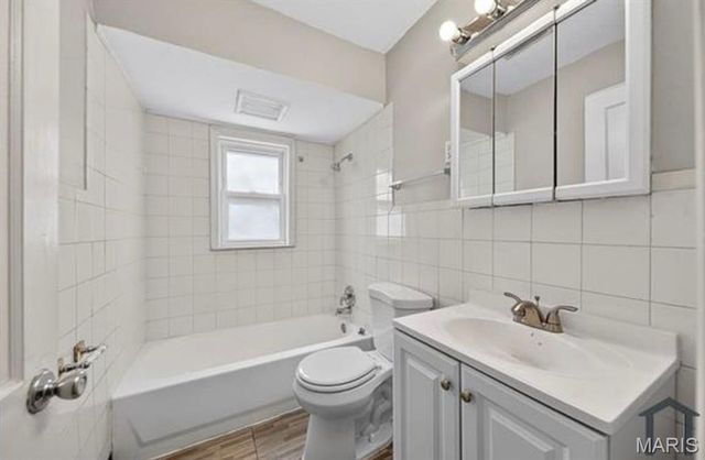 605 Abston Avenue, St Louis, MO 63135