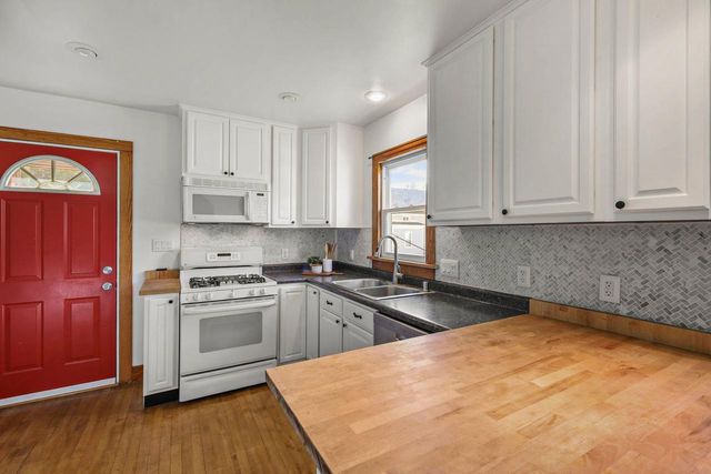 224 S Main Street, Oregon, WI 53575