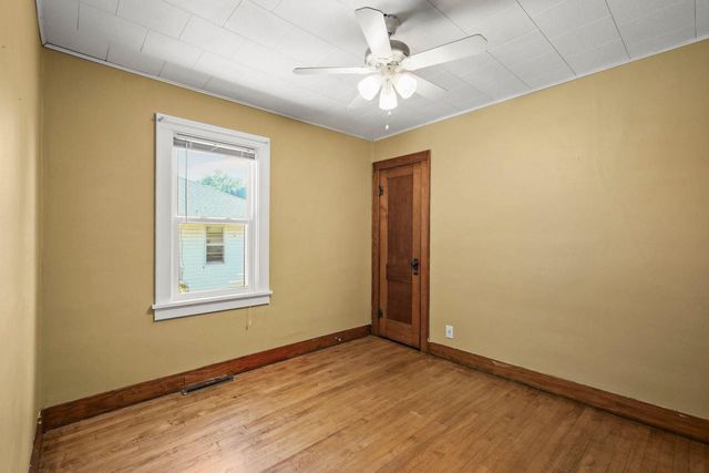 224 S Main Street, Oregon, WI 53575