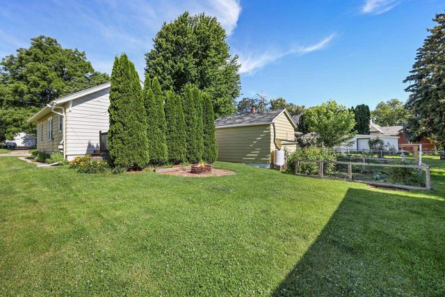 224 S Main Street, Oregon, WI 53575