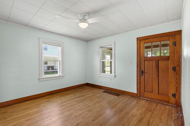 224 S Main Street, Oregon, WI 53575