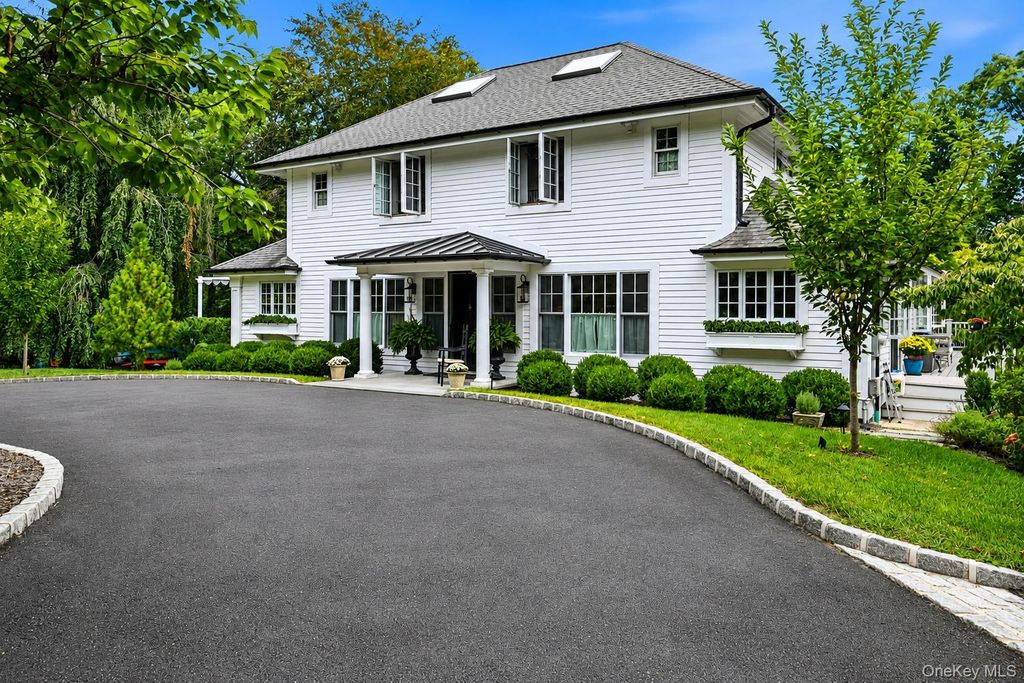 34 Locust Lane, Huntington Bay, NY 11743 — exterior