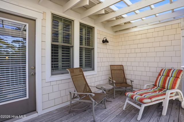 2537 St James Drive SE Apt 1007, Southport, NC 28461