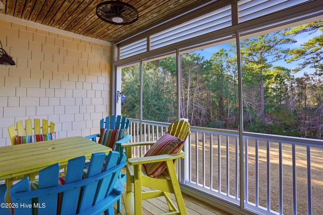 2537 St James Drive SE Apt 1007, Southport, NC 28461