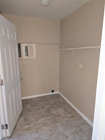 831 Devonshire CT, Virginia Beach, VA 23462