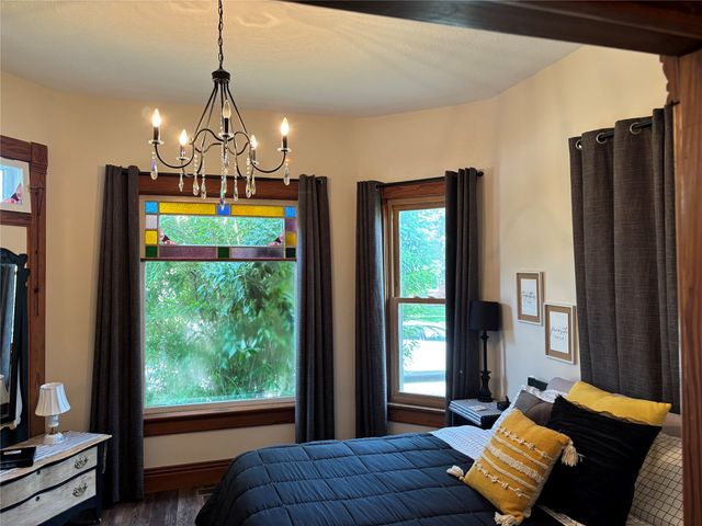 316 E Jefferson Street, Winterset, IA 50273