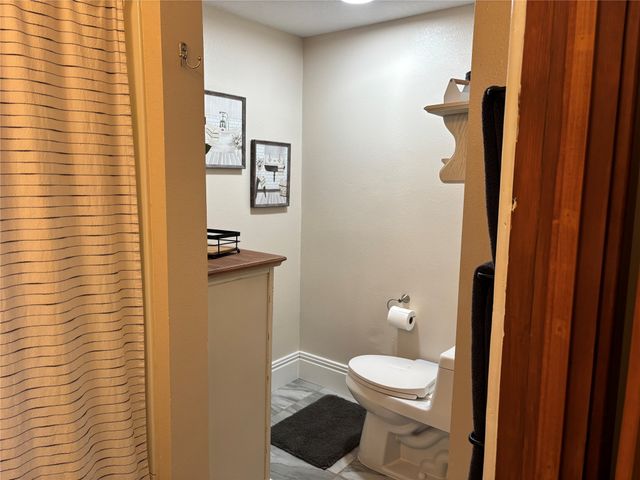 316 E Jefferson Street, Winterset, IA 50273