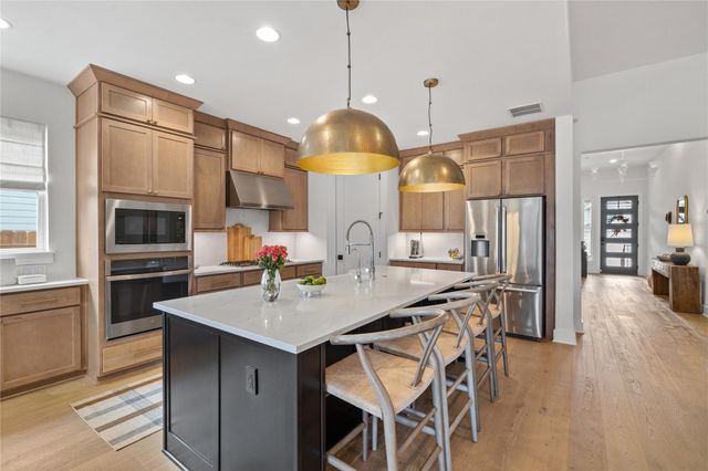 516 Moonlit Stream PASS, Dripping Springs, TX 78620