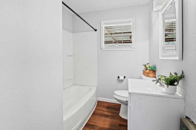 2105 Miriam St, Leesville, LA 71446