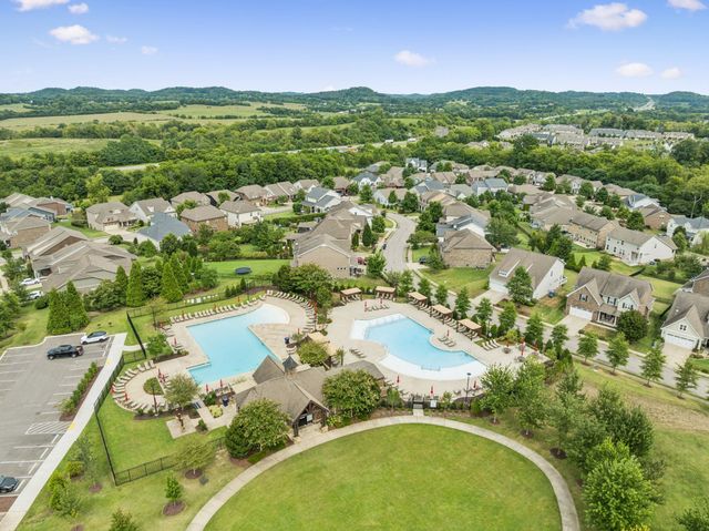 2564 Wellesley Square Dr, Thompsons Station, TN 37179