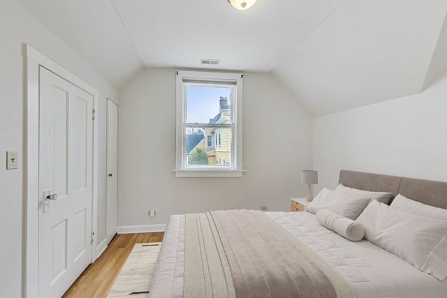 1327 Church Street CH, Evanston, IL 60201