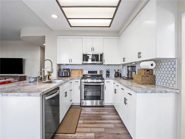 31921 Camino Marea, Temecula, CA 92592