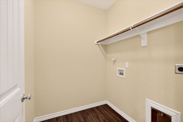 108 Westview Drive, Gun Barrel City, TX 75156