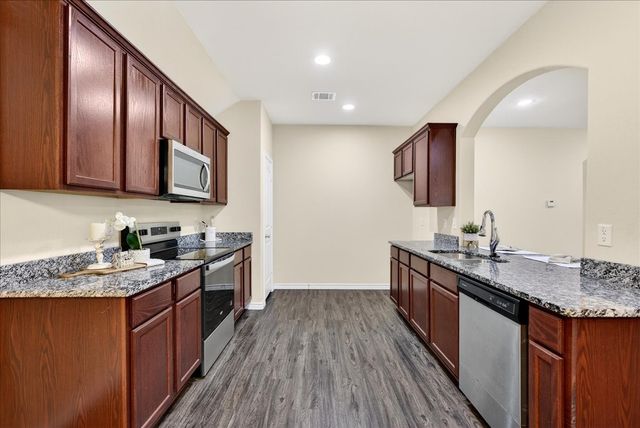 108 Westview Drive, Gun Barrel City, TX 75156