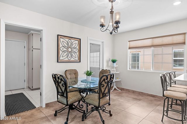 10442 W PRAIRIE HILLS Circle, Sun City, AZ 85351