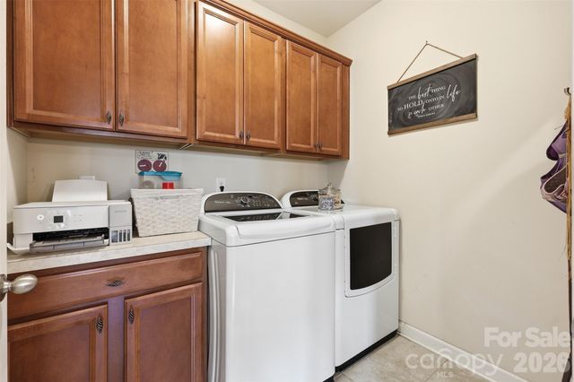 748 Lagan Court, Fort Mill, SC 29715