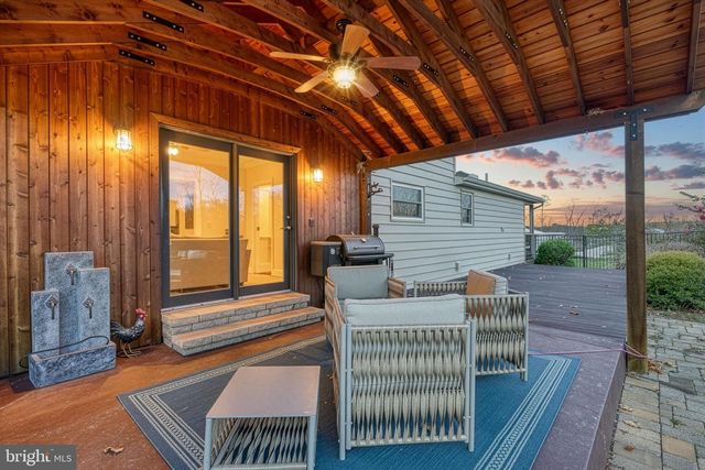 531 CAPITOL HILL RD, Dillsburg, PA 17019