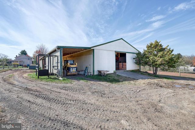 531 CAPITOL HILL RD, Dillsburg, PA 17019