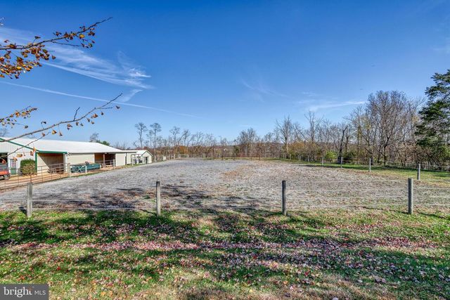 531 CAPITOL HILL RD, Dillsburg, PA 17019