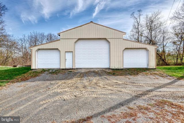 531 CAPITOL HILL RD, Dillsburg, PA 17019