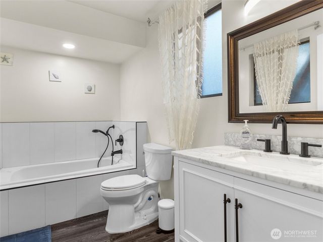 170 E Camus Drive, Shelton, WA 98584