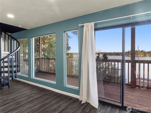 170 E Camus Drive, Shelton, WA 98584