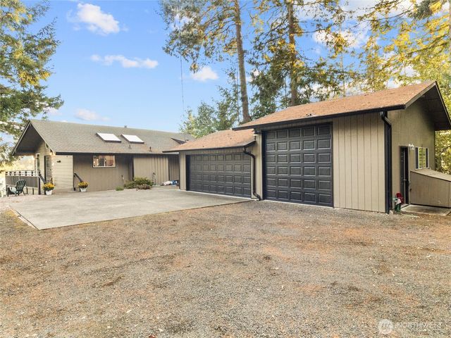 170 E Camus Drive, Shelton, WA 98584