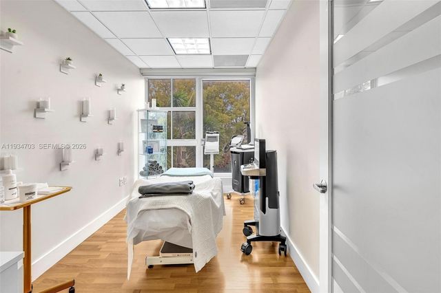 2030 S Douglas Rd 216, Coral Gables, FL 33134