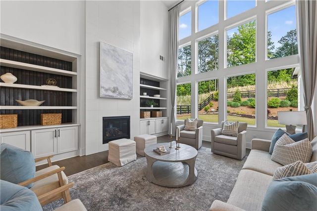 1011 Ridgeview Road, Woodstock, GA 30188