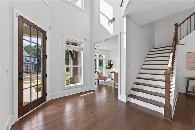1011 Ridgeview Road, Woodstock, GA 30188