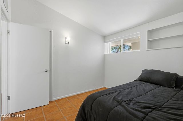 4936 N La Cañada Drive, Tucson, AZ 85704