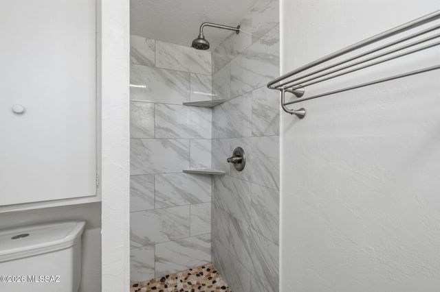 4936 N La Cañada Drive, Tucson, AZ 85704
