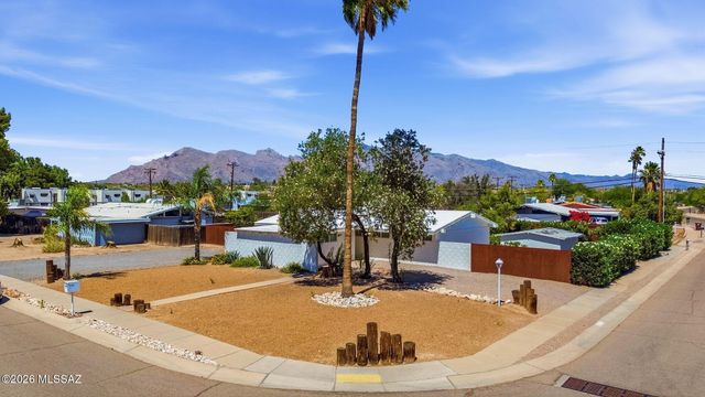4936 N La Cañada Drive, Tucson, AZ 85704