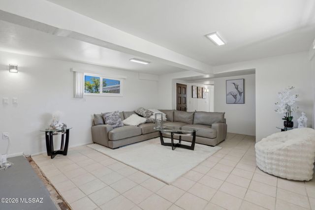 4936 N La Cañada Drive, Tucson, AZ 85704
