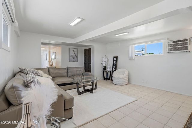 4936 N La Cañada Drive, Tucson, AZ 85704