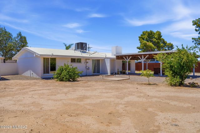 4936 N La Cañada Drive, Tucson, AZ 85704