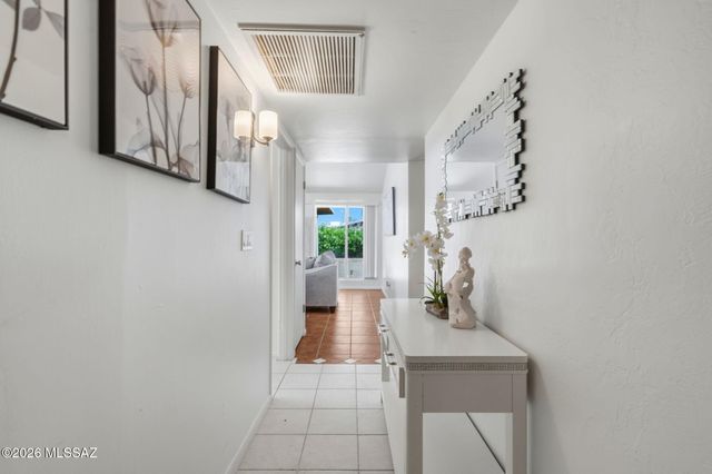 4936 N La Cañada Drive, Tucson, AZ 85704