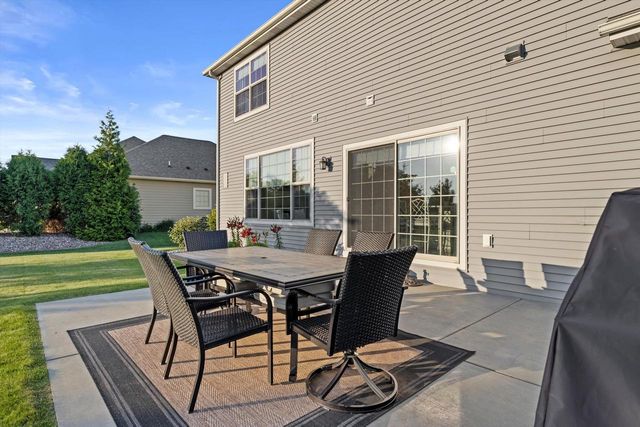 2326 Carlas WAY, Mount Pleasant, WI 53406
