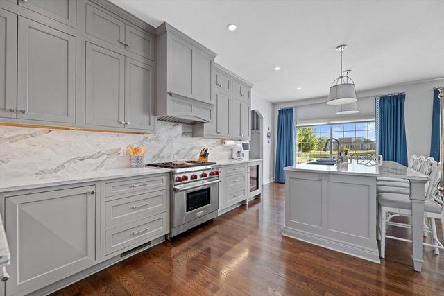 2326 Carlas WAY, Mount Pleasant, WI 53406