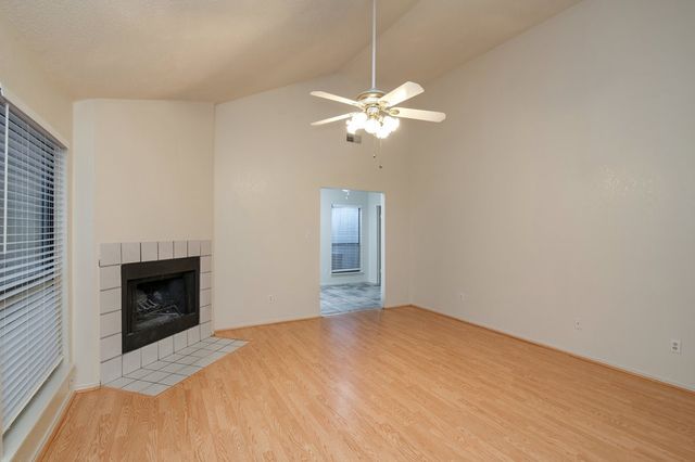 4721 Wineberry Drive, Fort Worth, TX 76137