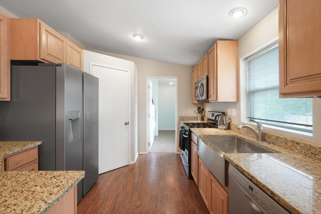 984 Hollywood Boulevard, Corrales, NM 87048