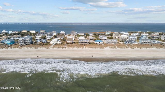 2106 Ocean Drive, Emerald Isle, NC 28594