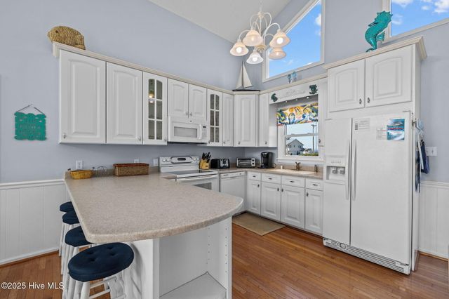 2106 Ocean Drive, Emerald Isle, NC 28594