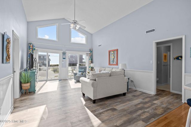 2106 Ocean Drive, Emerald Isle, NC 28594